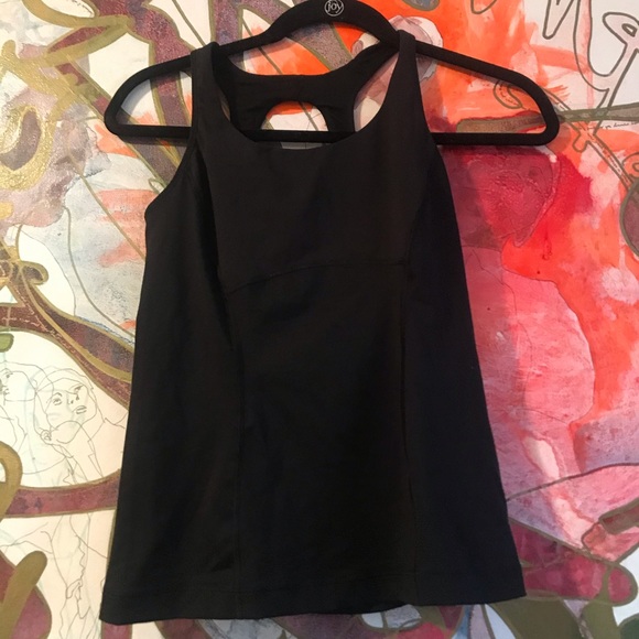 lululemon athletica Tops - NWOT lululemon tank built in bra black 6